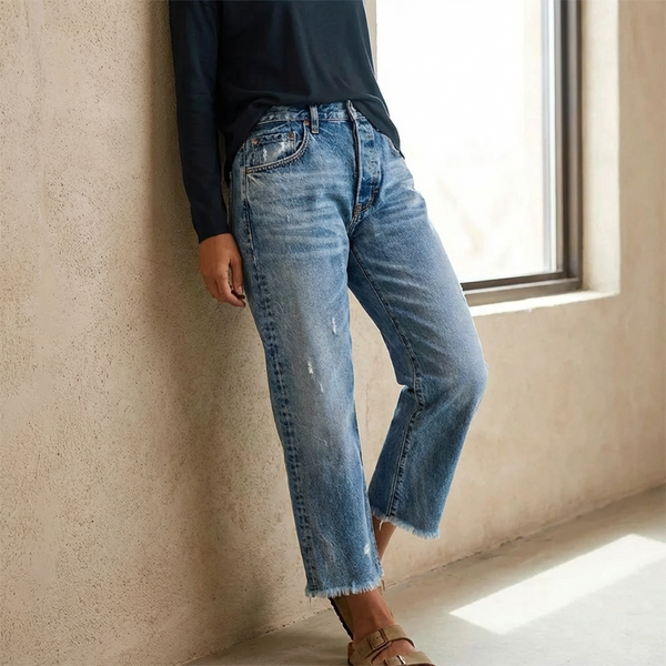 Vintage Cropped Straight Jeans
