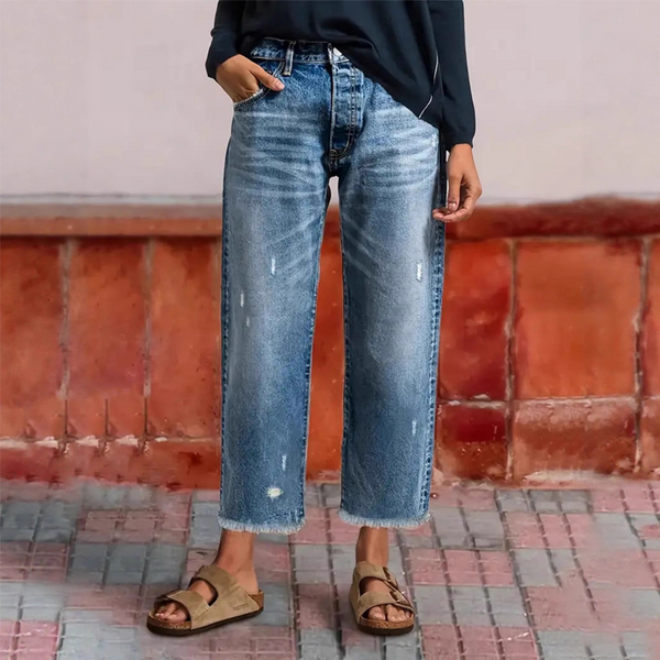 Vintage Cropped Straight Jeans